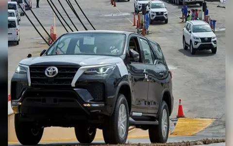 Mengidentifikasi Sumber Berita Otomotif Yang Andal